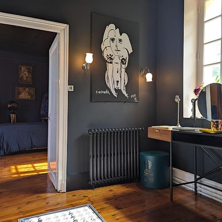 Manoir Des Arts Bed & Breakfast กงโฟลองส์ ภายนอก รูปภาพ